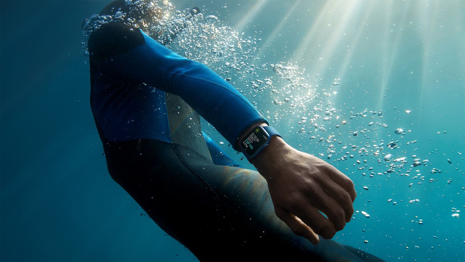 apple watch series 3 swimming pool
