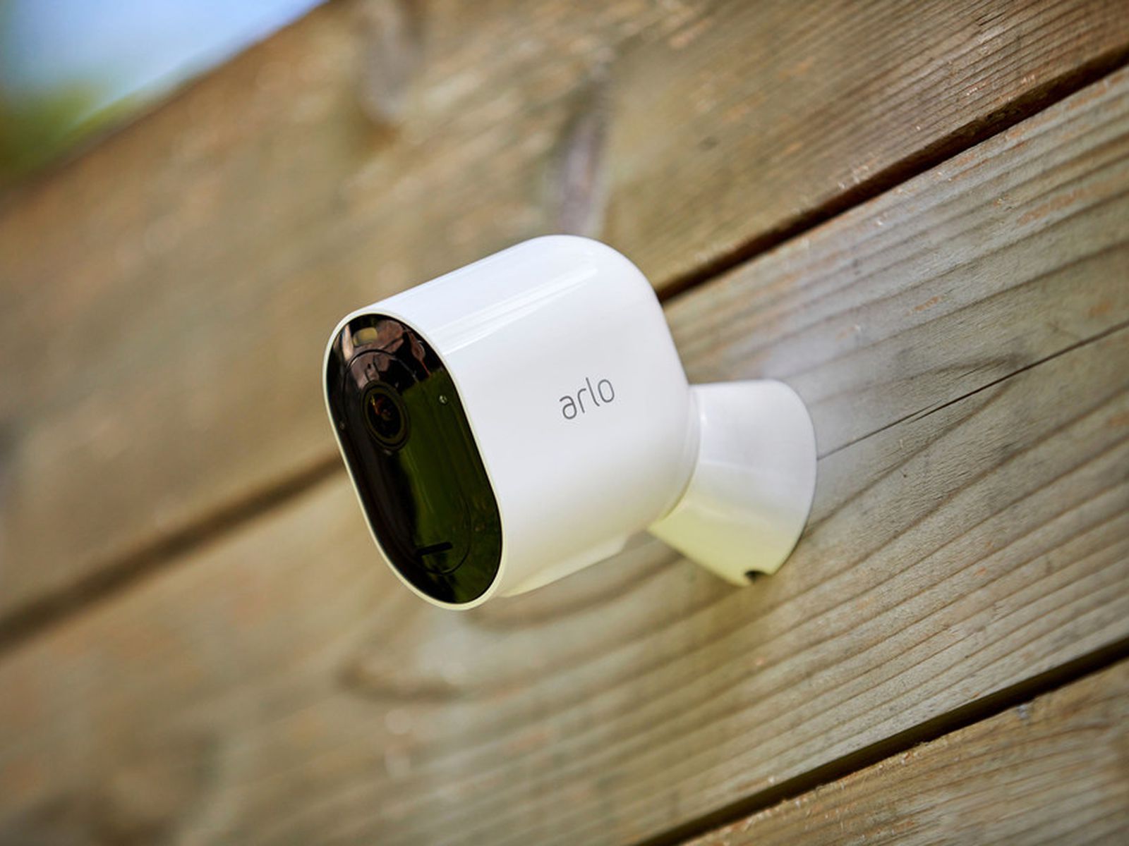 tiggeri Uafhængighed Resten Arlo Introduces Pro 4 Security Camera With Easier Wi-Fi Setup, But Lacks  HomeKit at Launch [Updated] - MacRumors