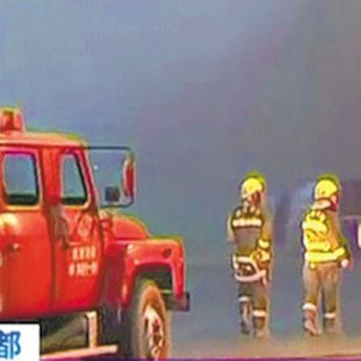 foxconn chengdu firefighters