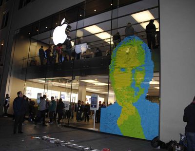 steve jobs postit iLogo