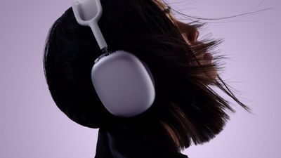 AirPods Max 2 Lifestyle Shot