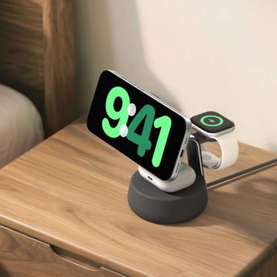 Belkin 25W Charging Stand 1