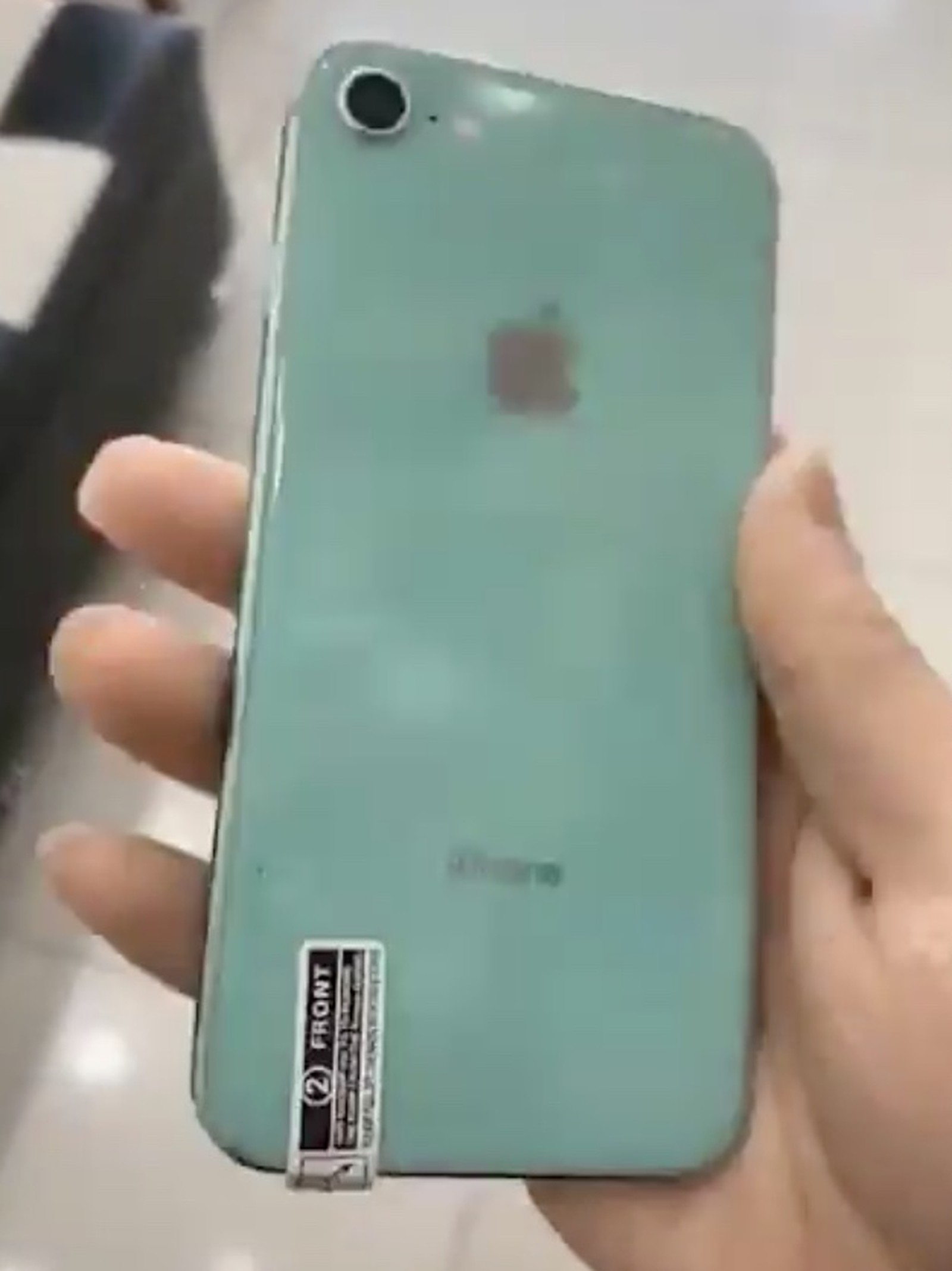 Video Depicts Alleged 'iPhone 9' But Design Doesn't Match Up With