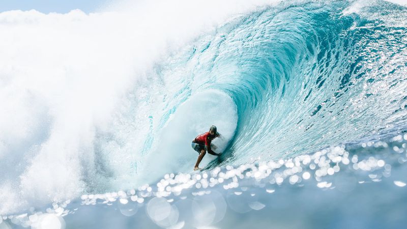 World Surf League Adopts Apple Watch as Official Wearable - MacRumors