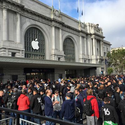 wwdc 2016 keynote line