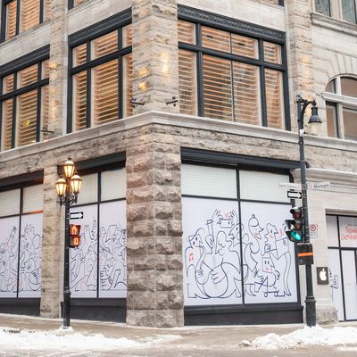 New Apple Store Montreal