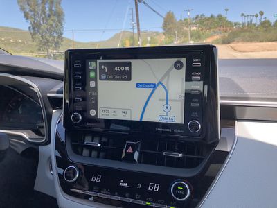 2019 corolla hatch carplay maps