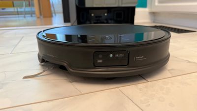 saros 10r roborock sensors