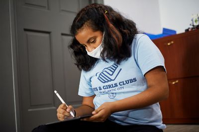 apple pr boys girls club coding