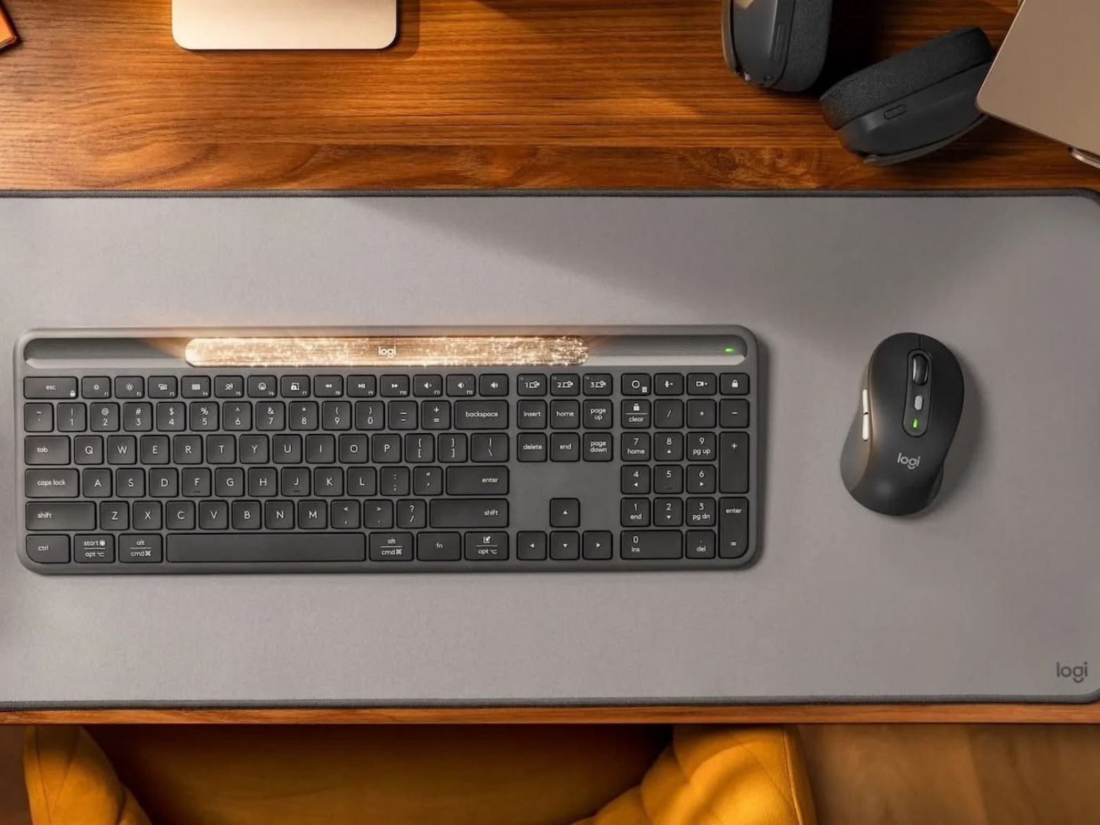 logitech-k980-solar.jpg