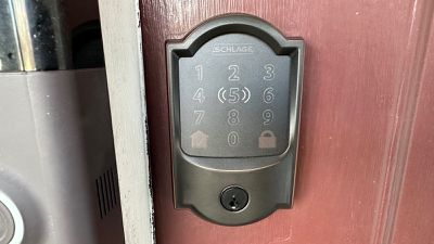 schlage encode plus lighting near