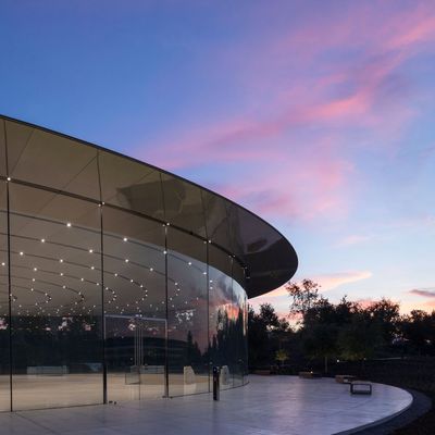 Steve Jobs Theater dusk