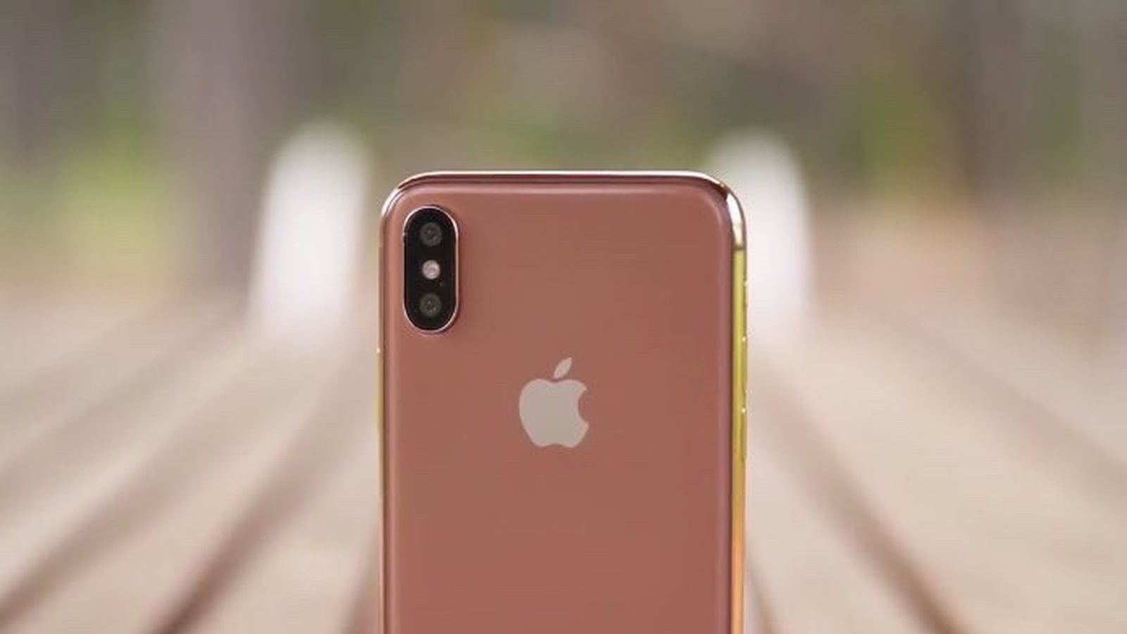 Japanese Report Claims Apple Planning 'Gold' iPhone X Color Option