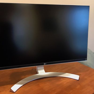 Review: LG's $1500 38UC99 UltraWide Display Offers a Giant, Desk-Filling  Workspace - MacRumors