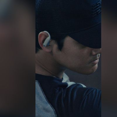 Powerbeats Pro 2 Teaser Feature