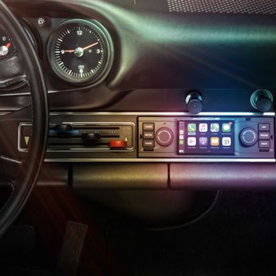porsche classic carplay