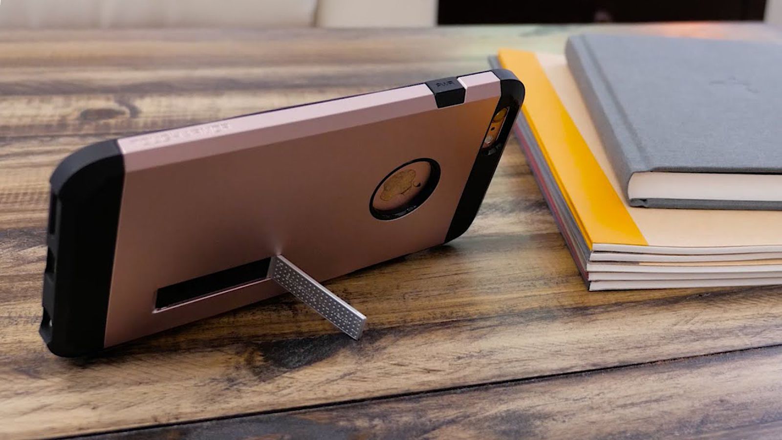 Video Review: Spigen’s Cases for the iPhone 6s and the iPhone 6s Plus