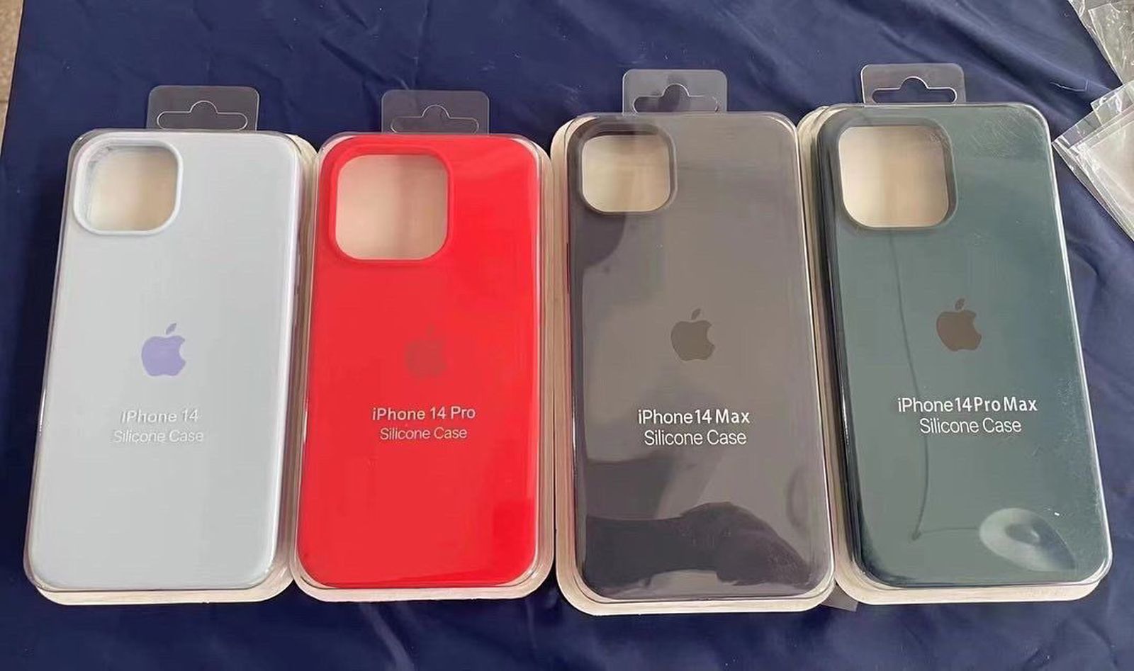 Why I've gone back to the Apple Silicone Case : r/iPhone14Pro