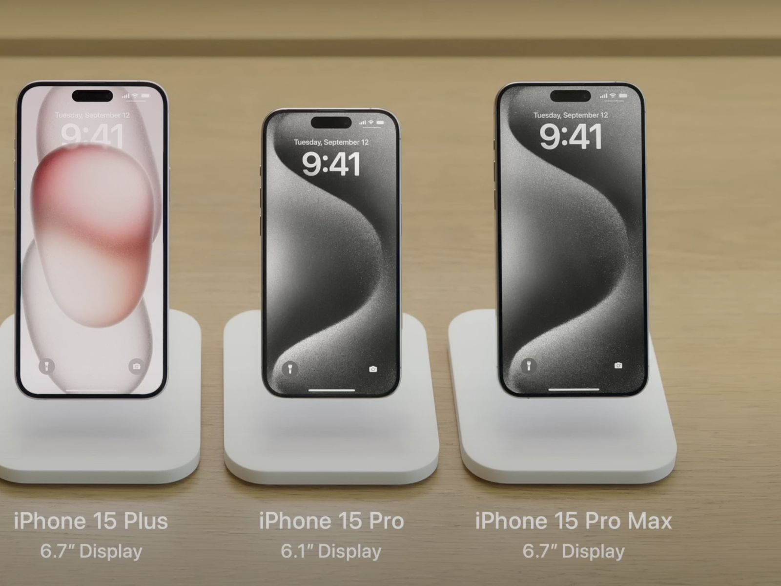 iPhone 15 Pro Max vs 15 Pro / 15 Plus / 15 / 14 / 13 Battery Test