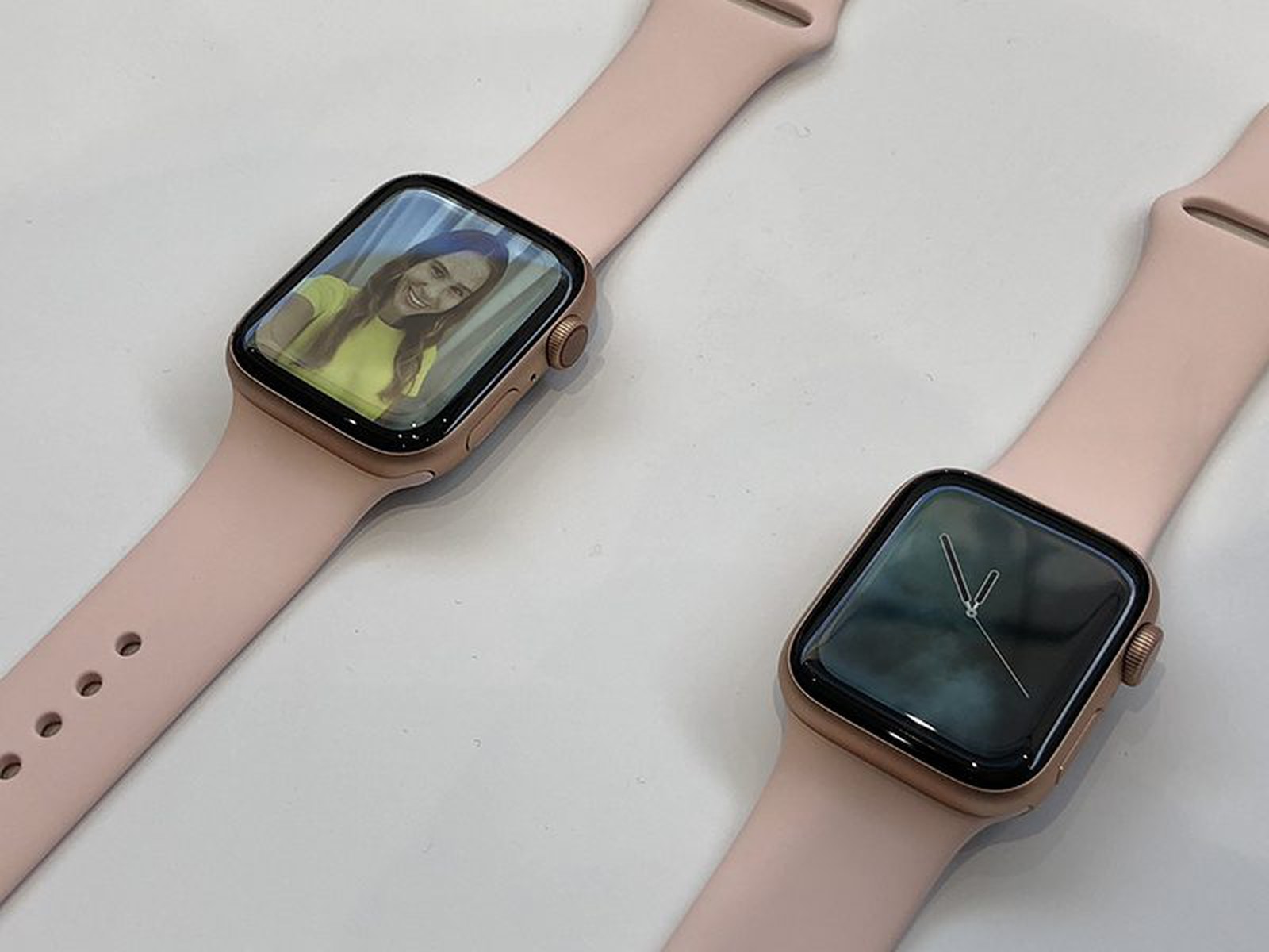 difference between apple watch series 4 aluminum and stainless steel