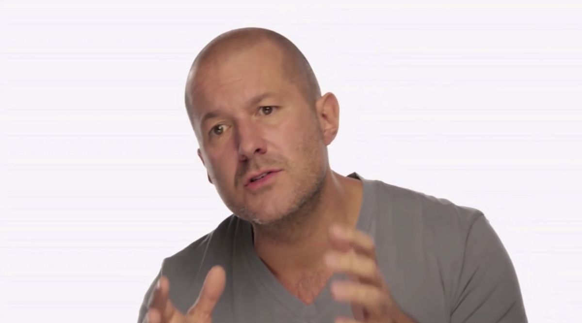 apple watch sapphire scratch test image