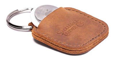 saddleback leather airtag square