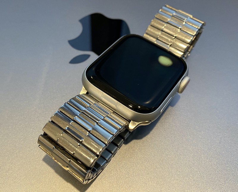 Some Apple Watch SE Owners Experiencing Issues With Overheating