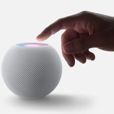 homepod mini hand