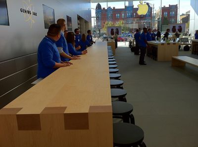 141205 lincoln park apple store