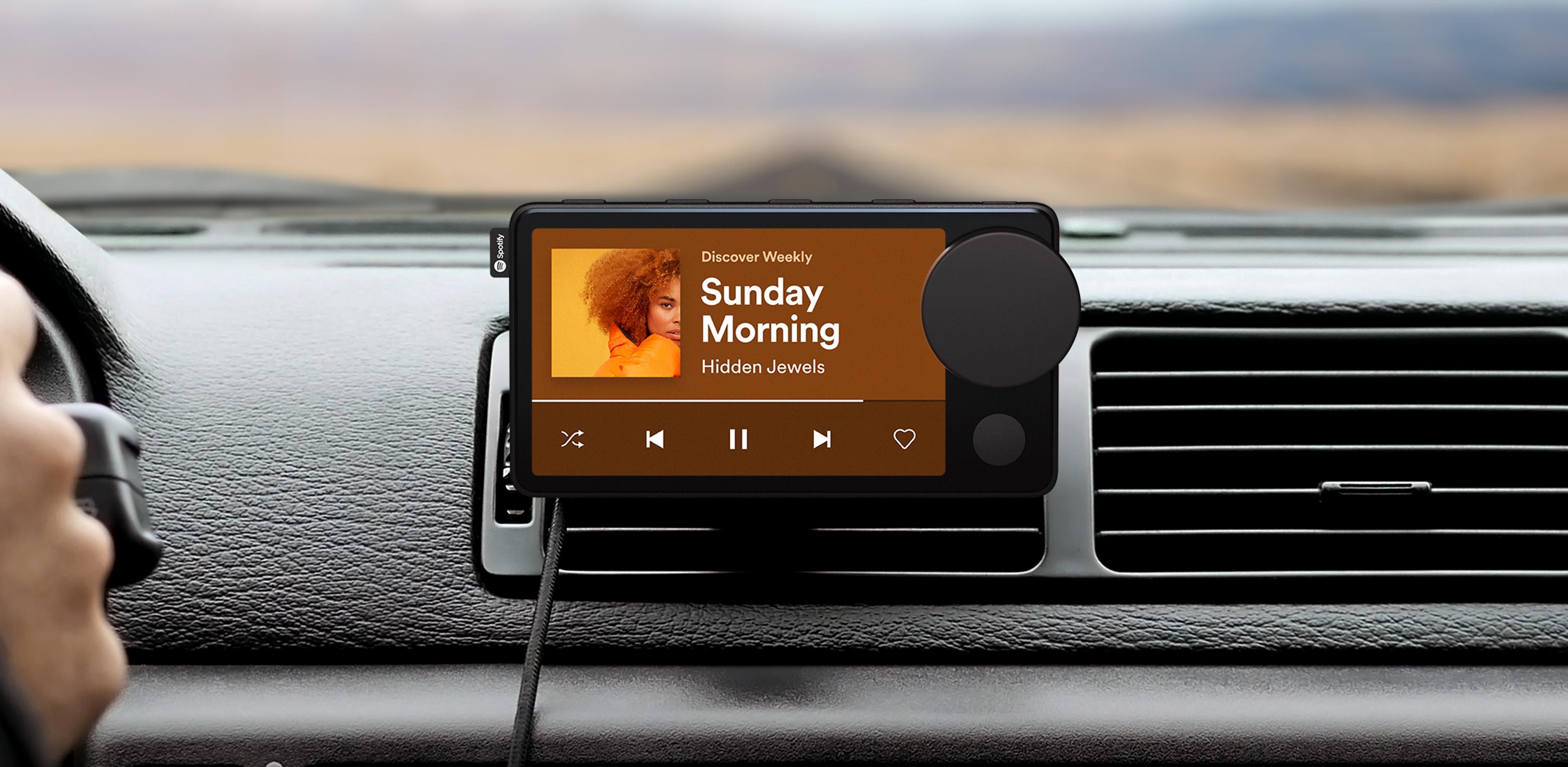 Spotify par savu pirmo ierīci paziņo par “automašīnas lietu”
