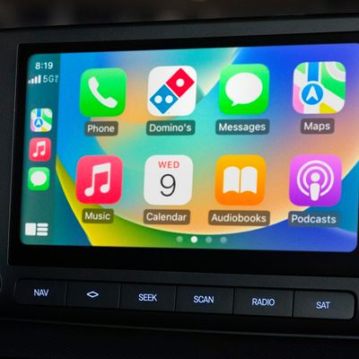 Dominos CarPlay Feature