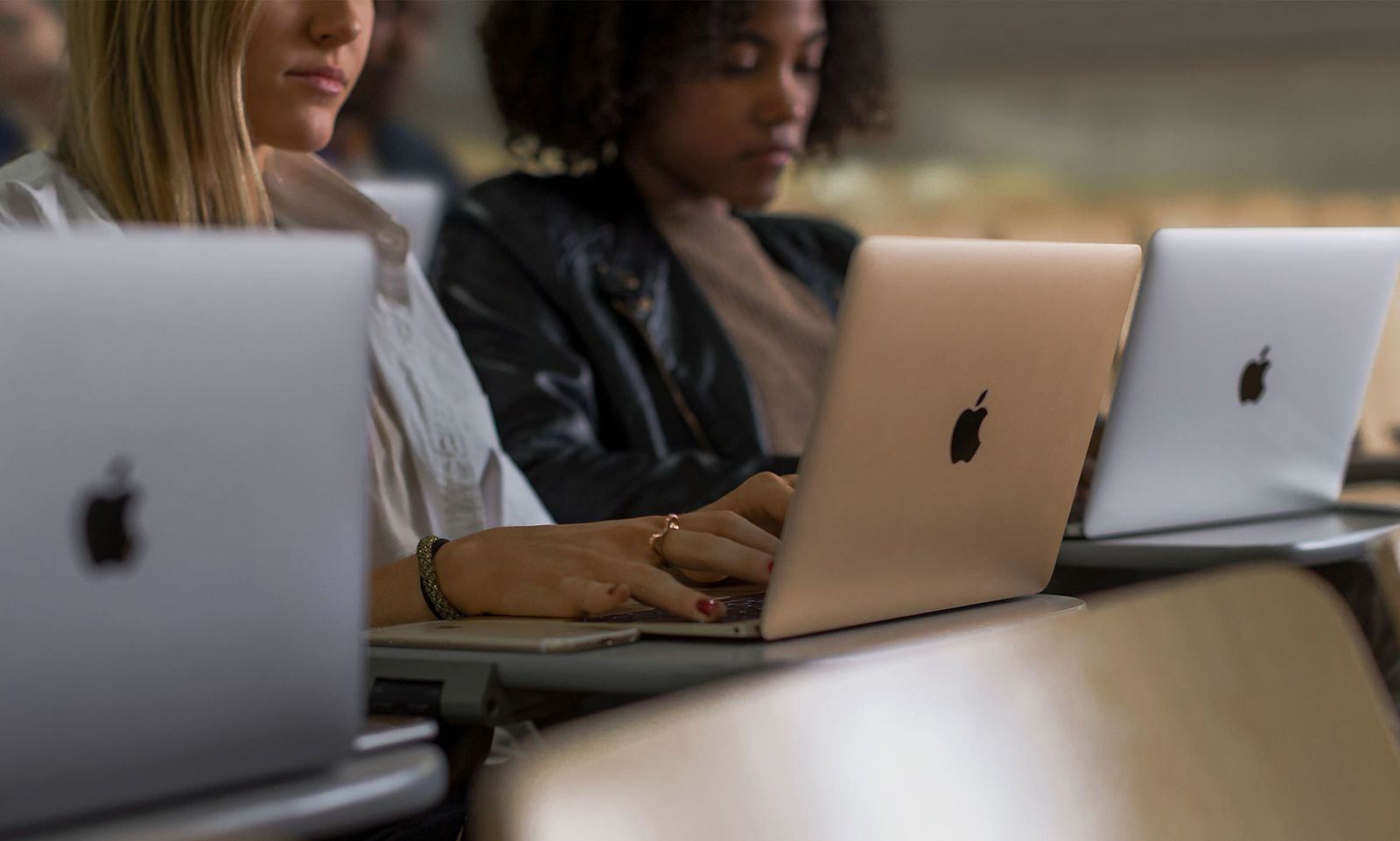 how to buy a macbook cheap for teachers