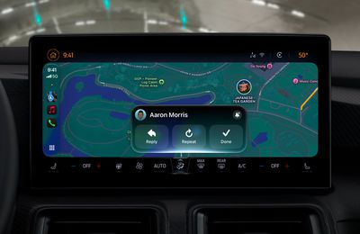 CarPlay Siri AI