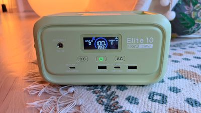 bluetti elite 10 front
