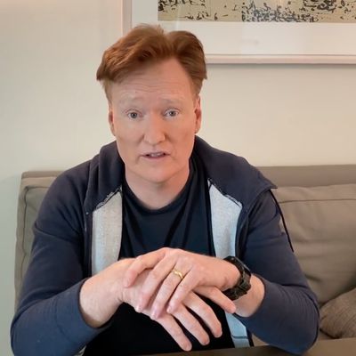 conanobrieniphonefilming