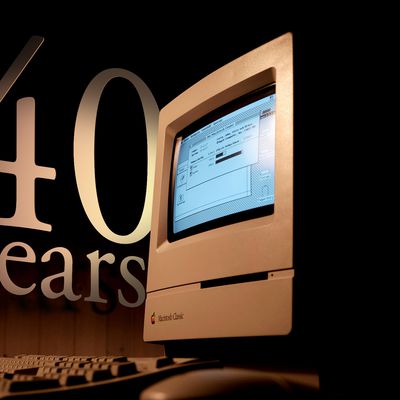Classic Mac 40 Years Old Feature 1