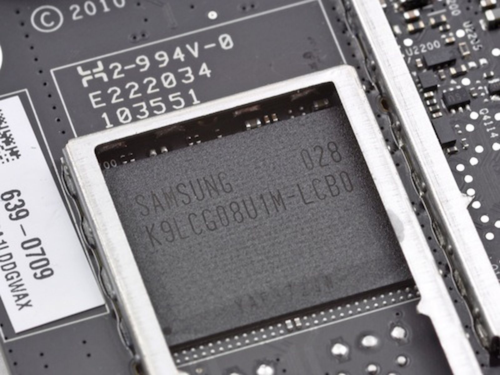 Samsung Flash память для телефона. Flash NAND 256 MB.