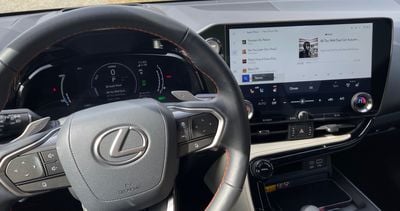 2022 lexus nx cockpit steering wheel