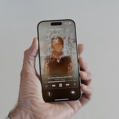 iOS 26 Lock Screen Full Screen Album Art