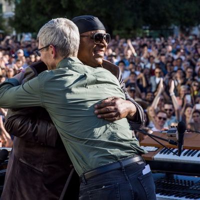 tim cook stevie wonder