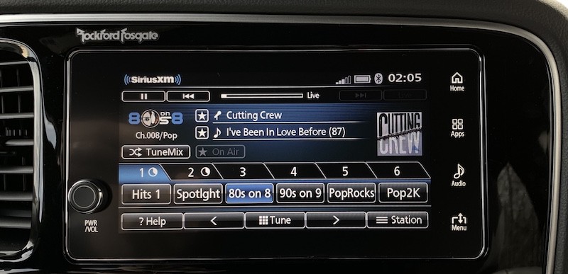 Mitsubishi outlander carplay