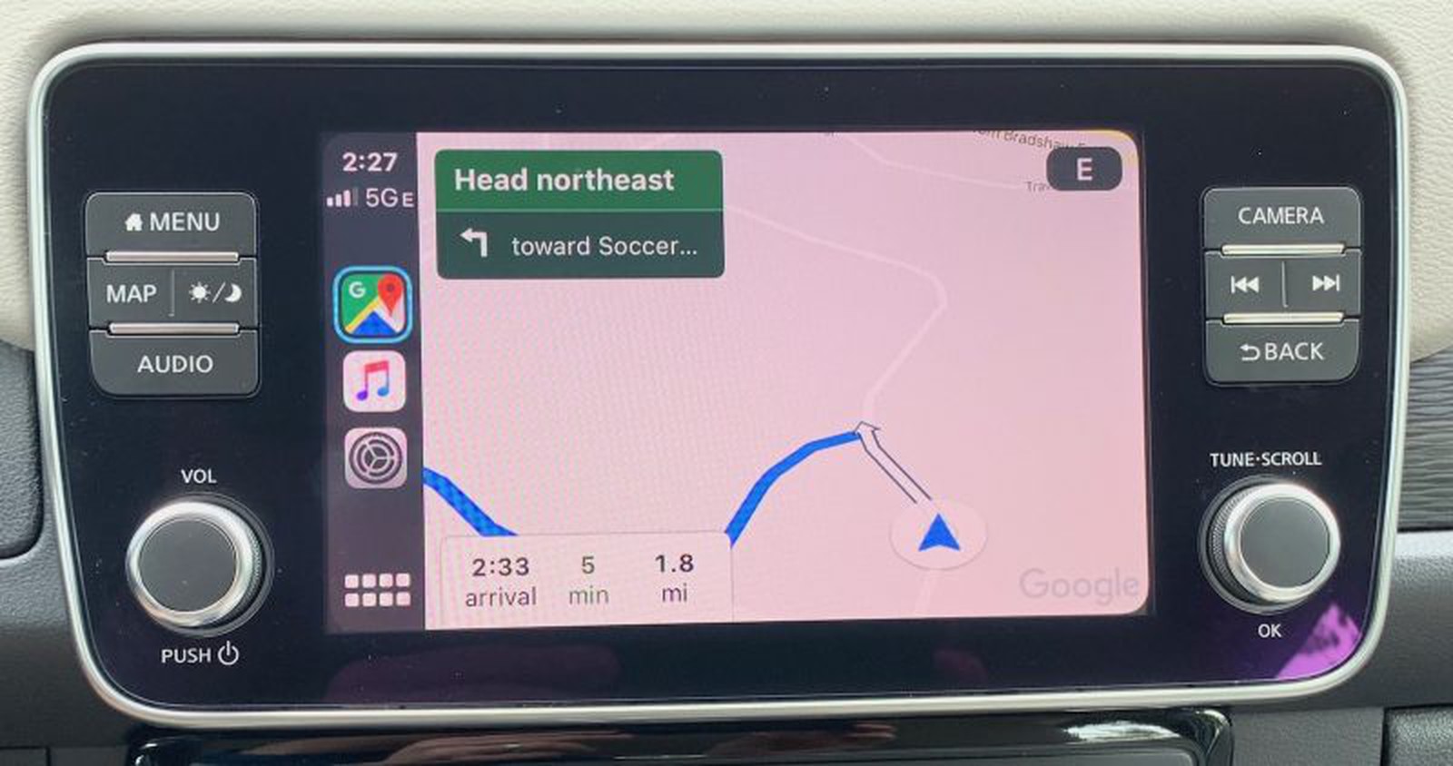 Nissan leaf carplay