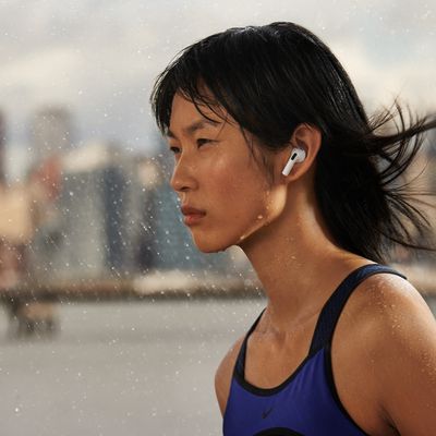 Apple AirPods 3rd gen lifestyle 01 10182021 big