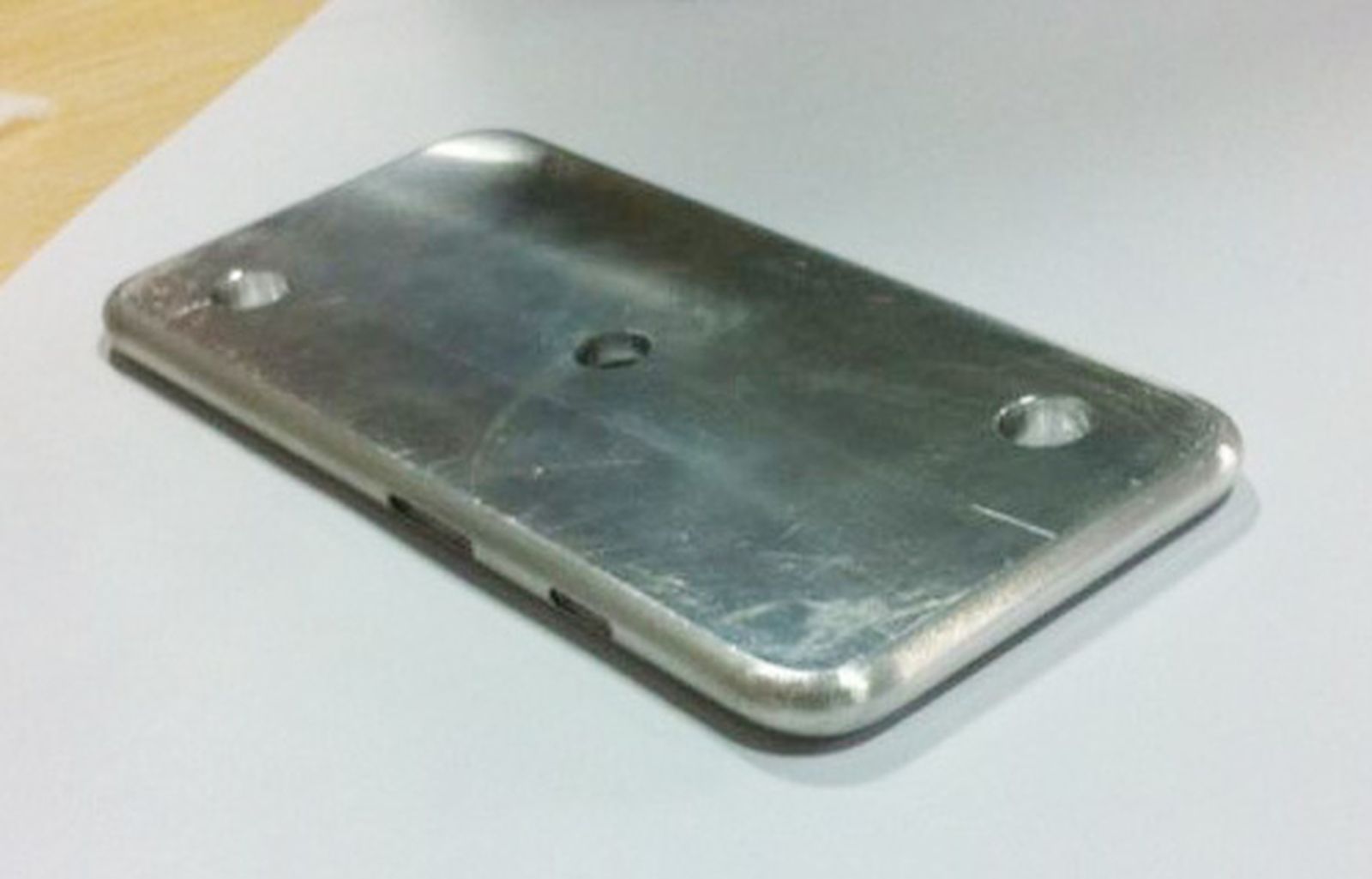 The Aluminum iPhone 6 Mold Being Used By Case Manufacturers