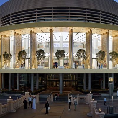 Apple Dubai Mall 2