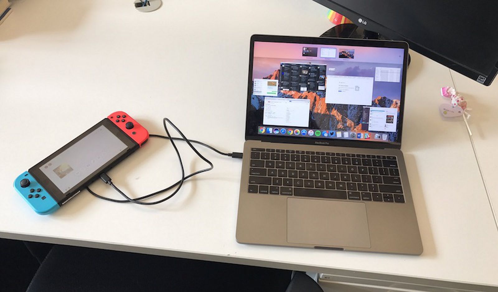 Nintendo Switch Acts As External Battery Pack For Usb C Macbook Pro Parental Control App Available Macrumors