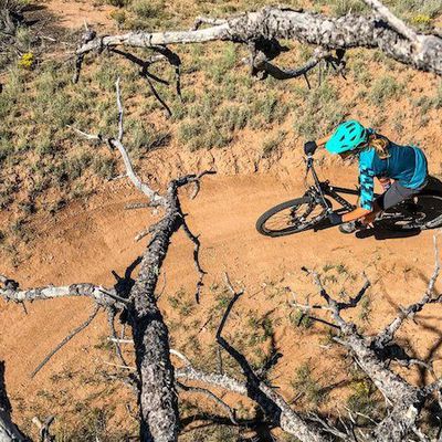 mountain biker iphone 7 h
