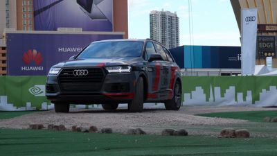 small-612-audi-q7-piloted-driving-concept