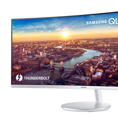 Thunderbolt 3 QLED Curved Monitor Main 1