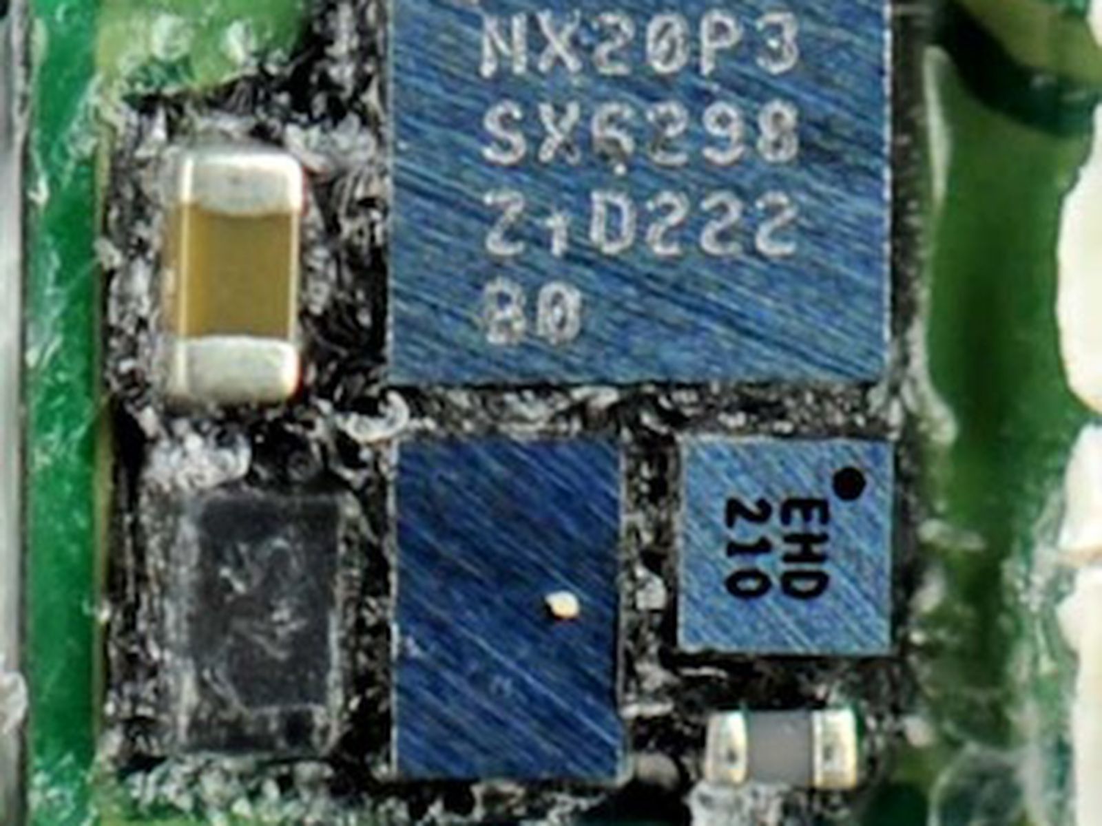 Apple - 【チコ】 Apple's Lightning Cable Contains TI Chip 'Likely' to Have